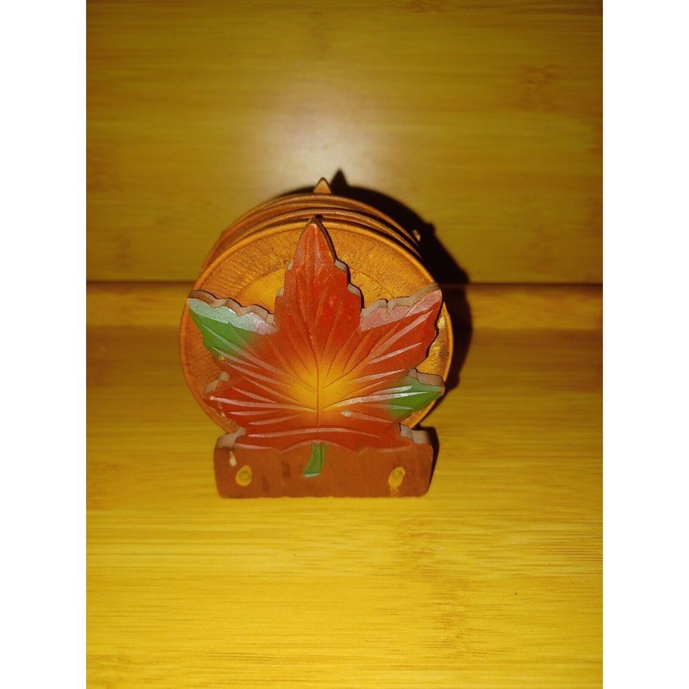 Vintage Wooden  8 Pc.‎ Maple Leaf Coaster Set